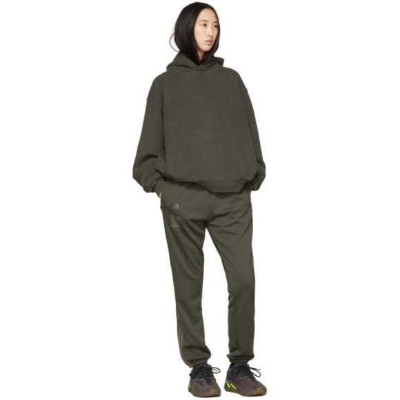 YEEZY Adidas Calabasas Khaki Track Pants Size Medium - Picture 1 of 9